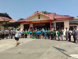 Bayangkara Tadulako Overland Polda Sulteng, Berbagi Dengan Warga Tojo