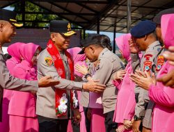 Kunjungi Polres Tolitoli, Kapolda Sulteng Beri Motivasi Personel dan Peduli Warga