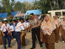Ka SPN Gaungkan Prioritas Kapolri di SMP Negeri 1 Labuan
